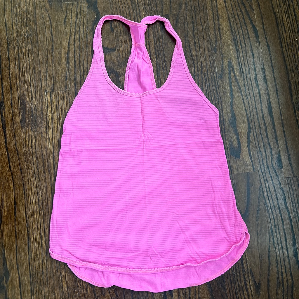 Lululemon T Size 4